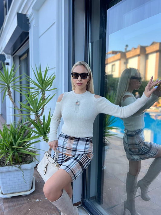 Cold-Shoulder Ribbed Knit Sweater