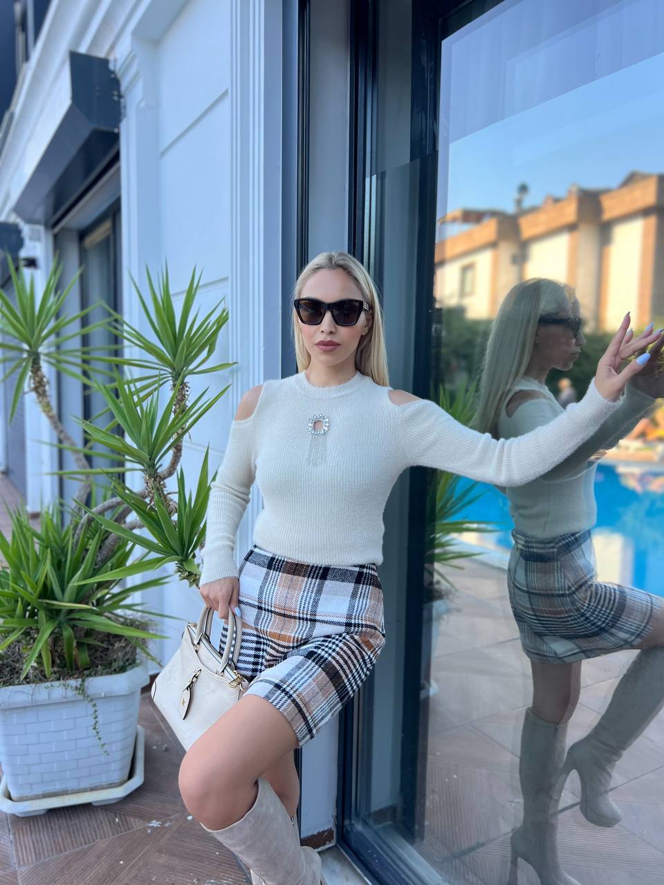 Cold-Shoulder Ribbed Knit Sweater